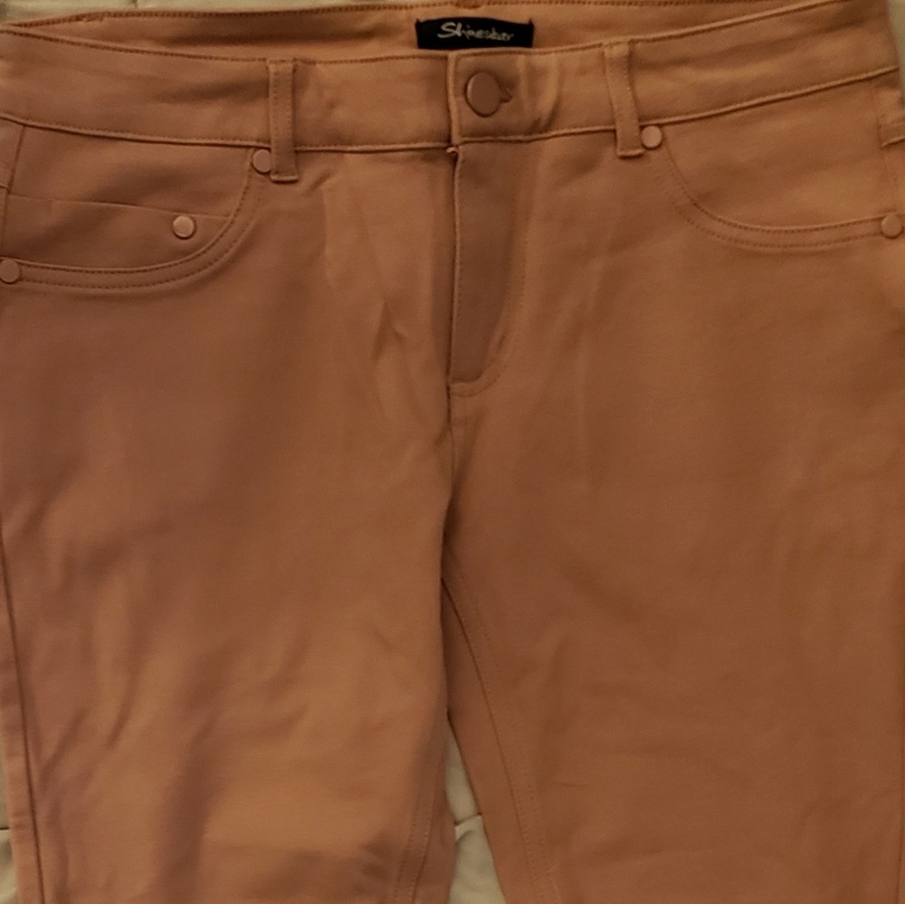 SOLD...New, Skinny Pants/Leggings (Mauve)